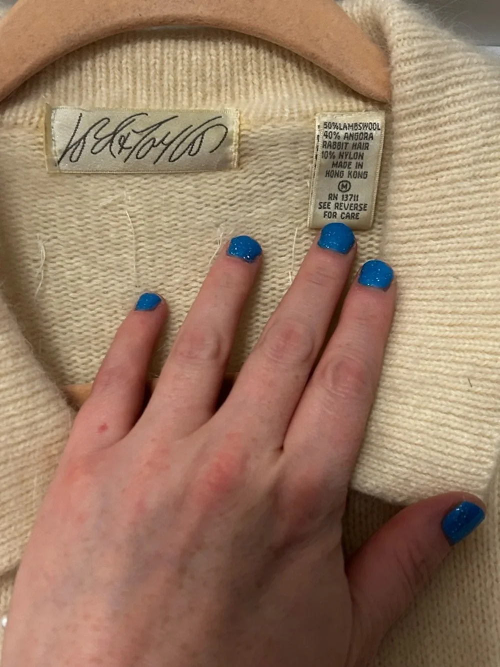 Vintage Lord & Taylor Pearl-Accent Cream Sweater Cardigan - Picture 2 of 3